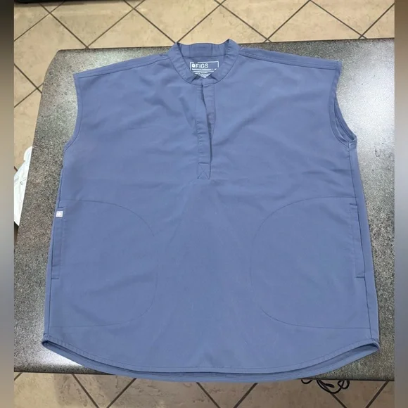 Figs Rafaela Top - Picture 1 of 4